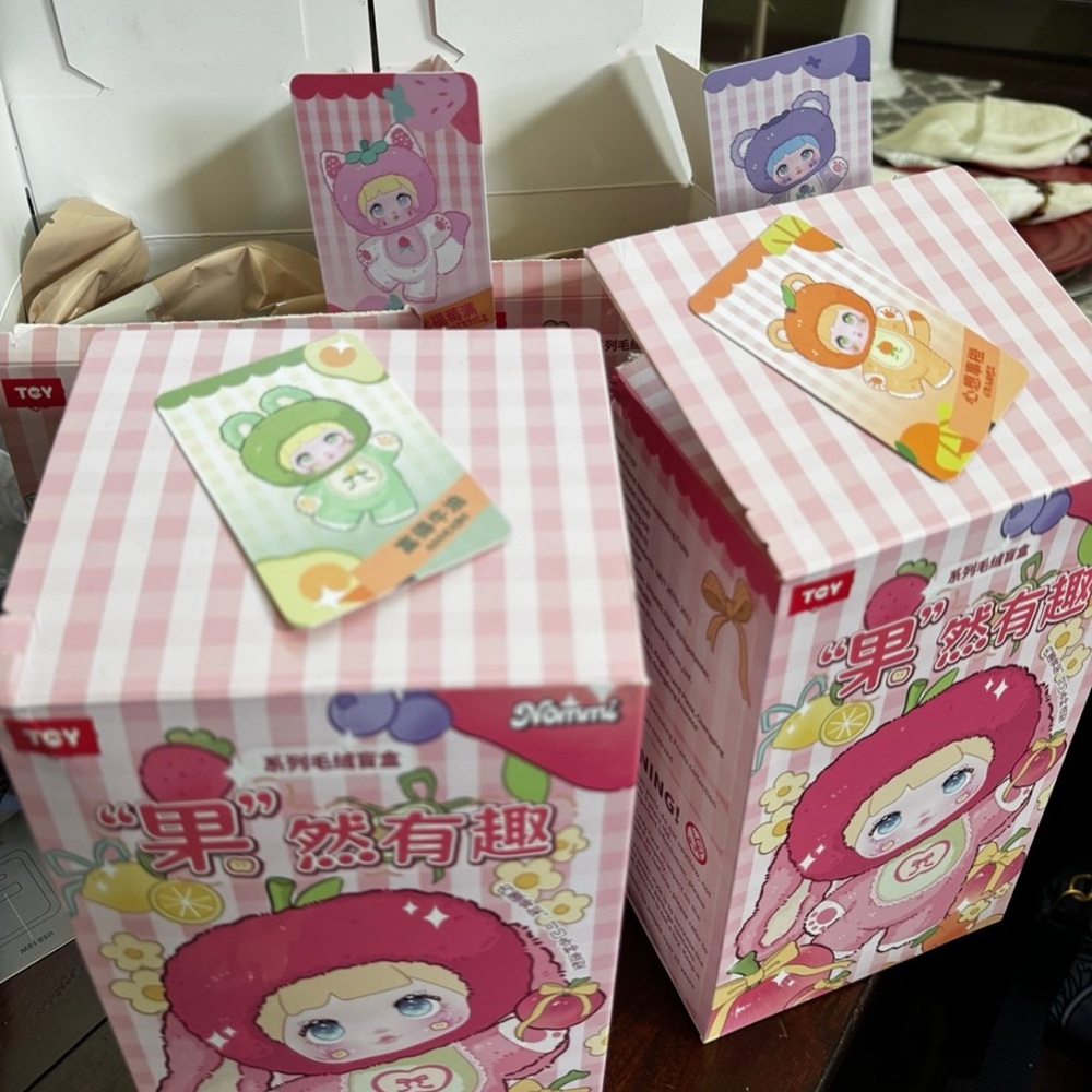 Authentic Nommi version 3 fruits, new open box sealed foil. - Picture 2 of 3